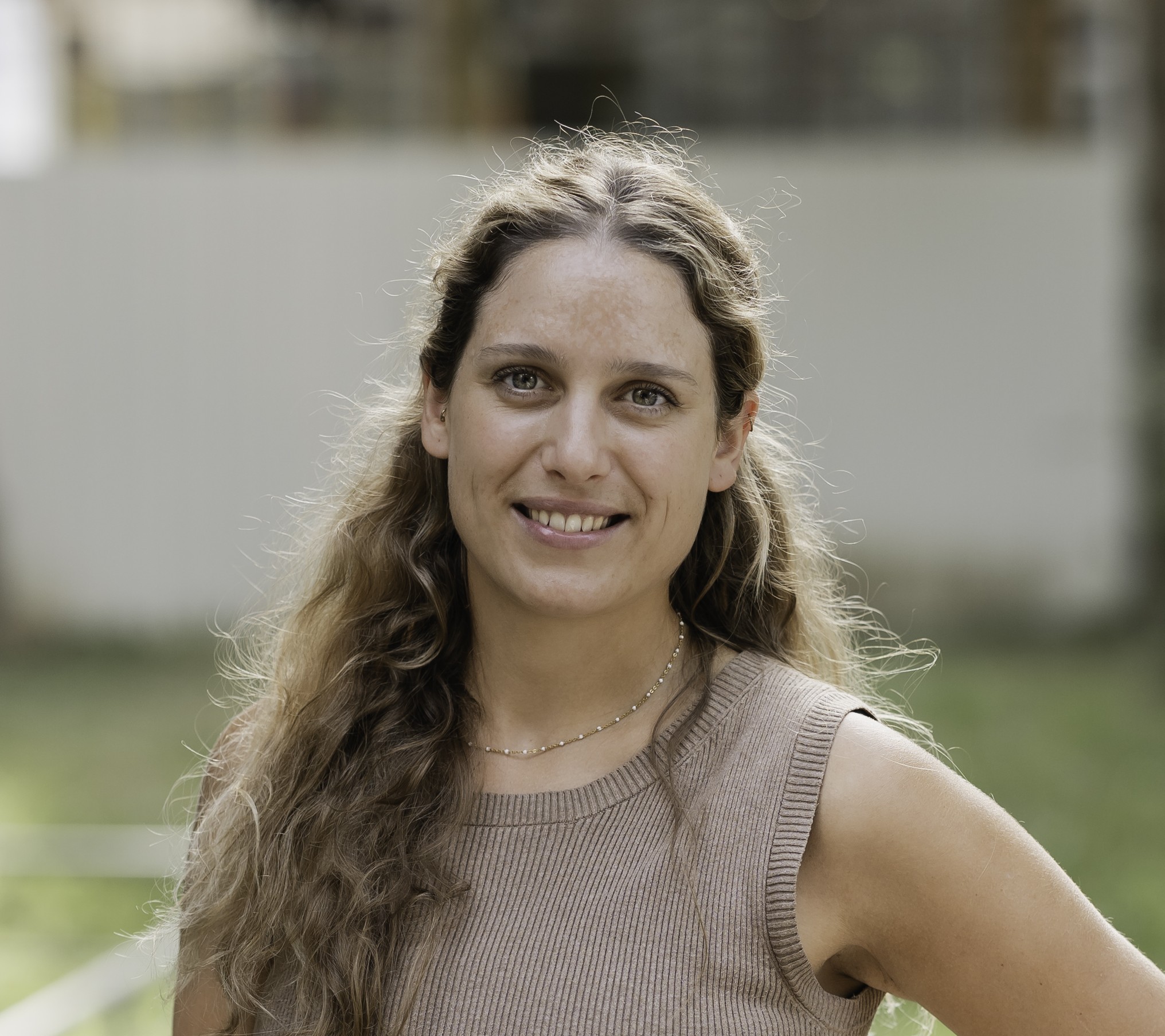 Dr. Carla Wunderle