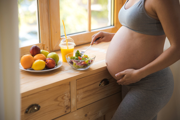 Medcram-Lernmodul | Gynäkologie-Update 1: Mütterliches Folat und Cholin für die prä- und postnatale Kindesentwicklung relevanter denn je